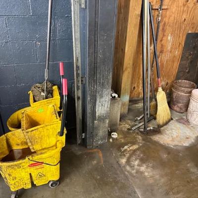 Sale Photo Thumbnail #97