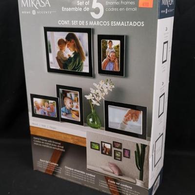 Sale Photo Thumbnail #144