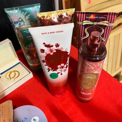 Sale Photo Thumbnail #44