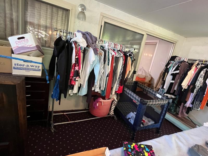 Sale Photo Thumbnail #155