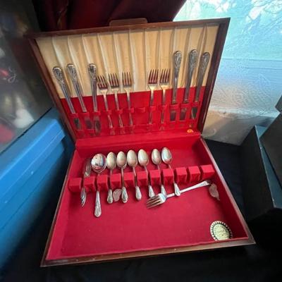 Sale Photo Thumbnail #103