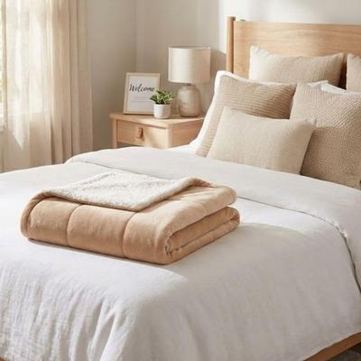 Sale Photo Thumbnail #382