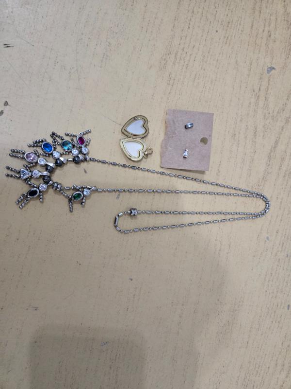 Sale Photo Thumbnail #42