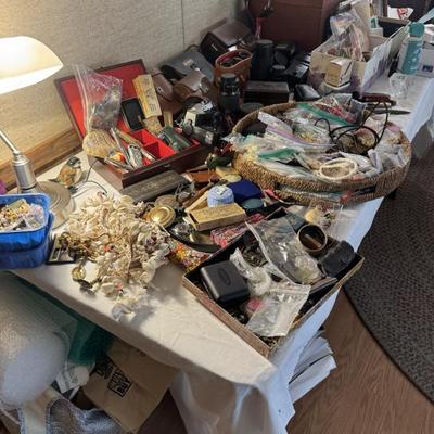 Sale Photo Thumbnail #158