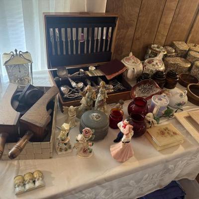 Sale Photo Thumbnail #196