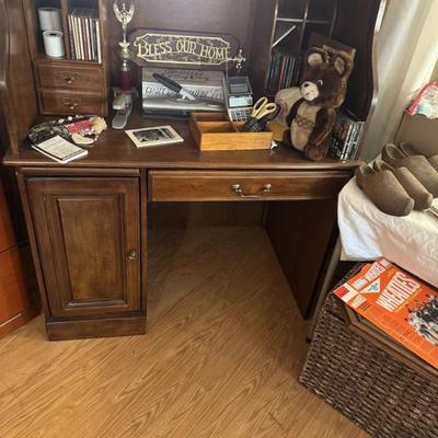 Sale Photo Thumbnail #149