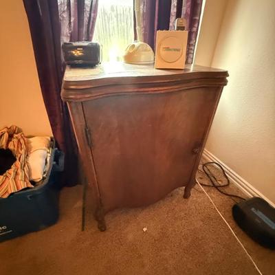 Sale Photo Thumbnail #196