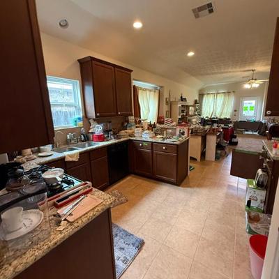 Sale Photo Thumbnail #143