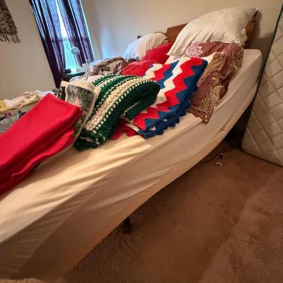 Sale Photo Thumbnail #192