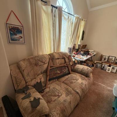 Sale Photo Thumbnail #3