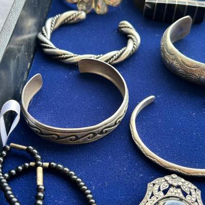 Sale Photo Thumbnail #774