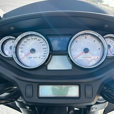 Sale Photo Thumbnail #576