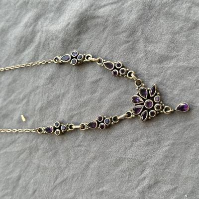 Sale Photo Thumbnail #850