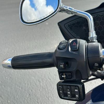 Sale Photo Thumbnail #577