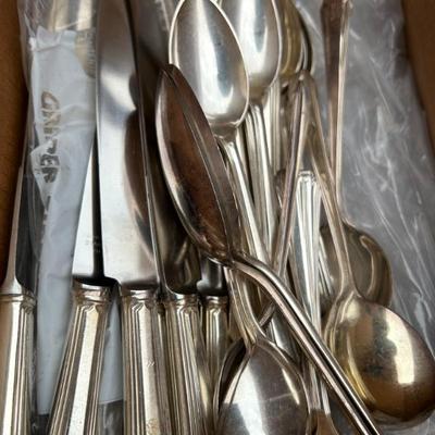 Sale Photo Thumbnail #543