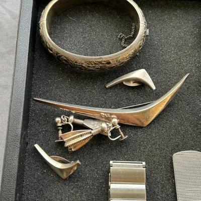 Sale Photo Thumbnail #801