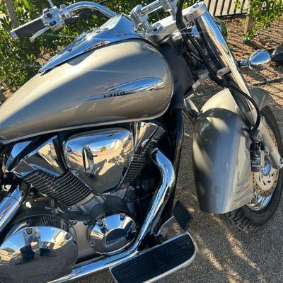 Sale Photo Thumbnail #691