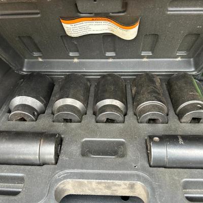 Sale Photo Thumbnail #244