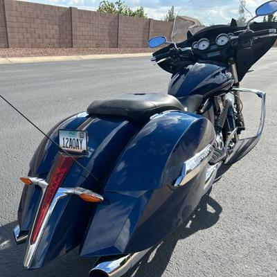 Sale Photo Thumbnail #564