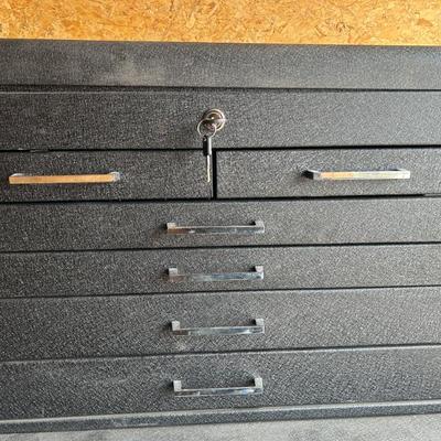 Sale Photo Thumbnail #249