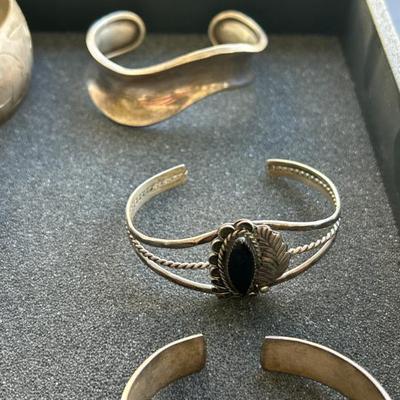 Sale Photo Thumbnail #974