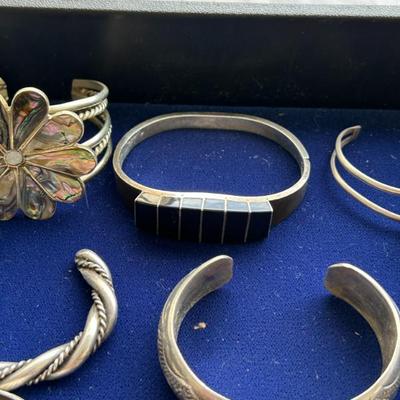 Sale Photo Thumbnail #776