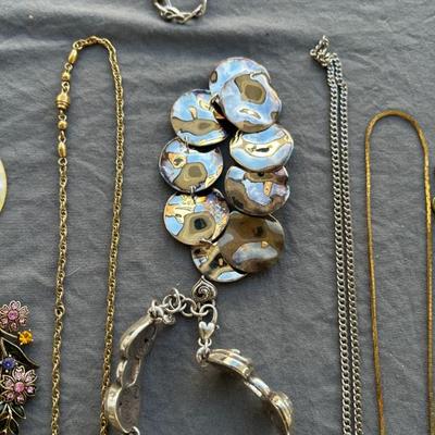 Sale Photo Thumbnail #959