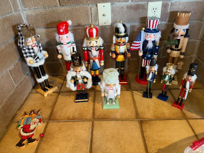 Sale Photo Thumbnail #32