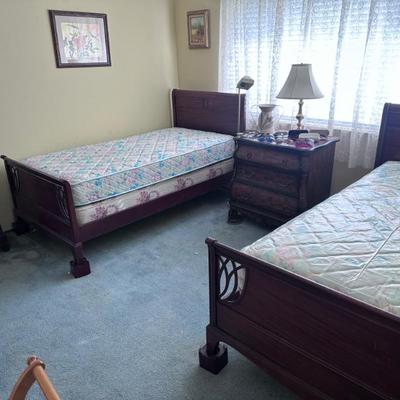 Sale Photo Thumbnail #195