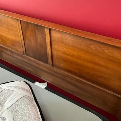 Sale Photo Thumbnail #120