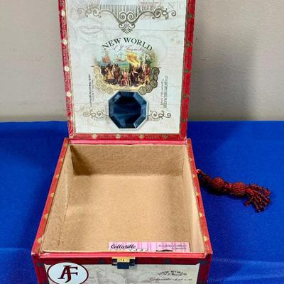 Sale Photo Thumbnail #497