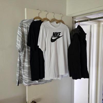 Nike clothing