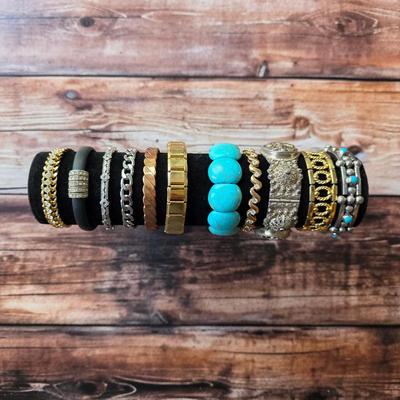 Jewelry and vintage jewelry / Bracelets