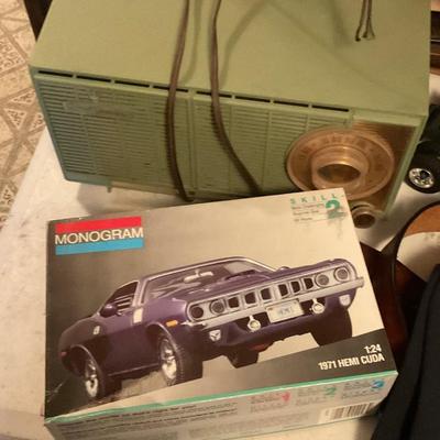 Sale Photo Thumbnail #17: Vintage model car set