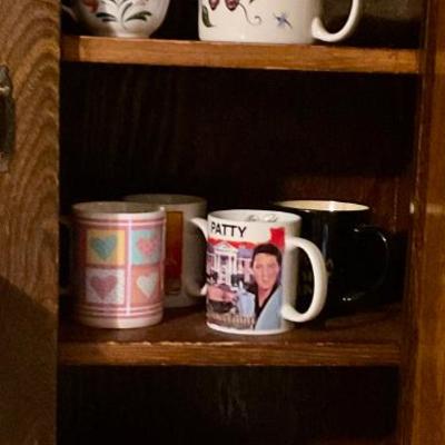 Sale Photo Thumbnail #37: Mugs