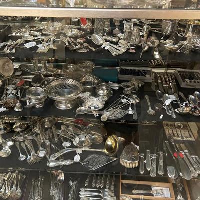 Sale Photo Thumbnail #44