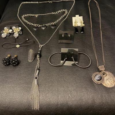 Stylish Mixed Fashion Jewelry Lot – Necklaces, Earrings & Bracelet | Black & Silver Tones