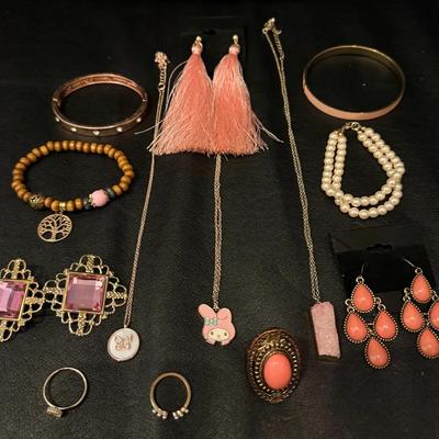 Pretty in Pink Fashion Jewelry Lot – Earrings, Necklaces, Bracelets & Rings | Rose Gold & Blush Tone