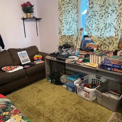 Sale Photo Thumbnail #11