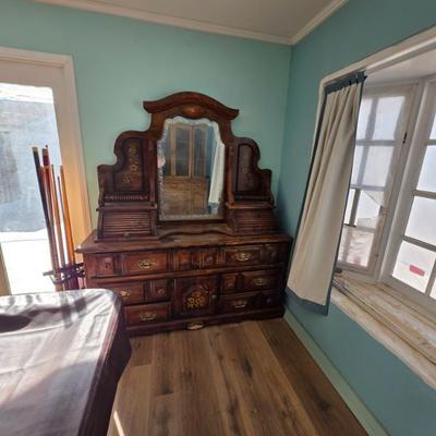 Sale Photo Thumbnail #6