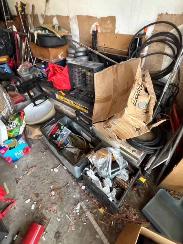 Sale Photo Thumbnail #39