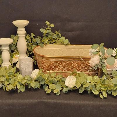 Decorative Home Decor: Lighted Garland, Candle Holders, Lantern, Etc