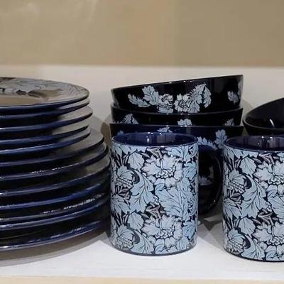 Set of Biltmore Dishes