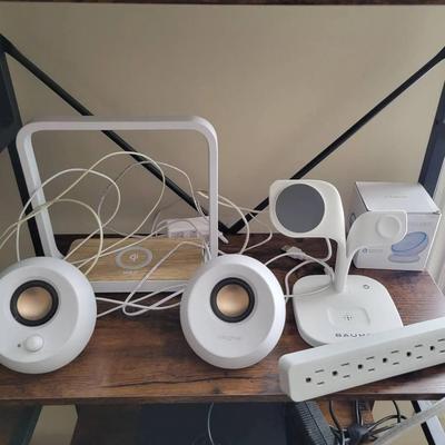 "White" Electronics Lot: Computer Speakers by Creative, Phone/Watch Charging Station by Bauhn, 
