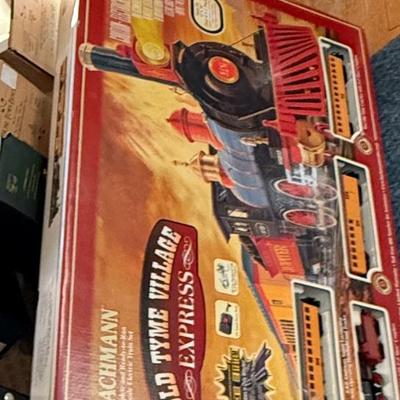 Sale Photo Thumbnail #204