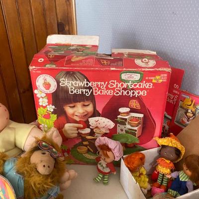 Sale Photo Thumbnail #85