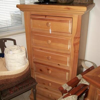 Sale Photo Thumbnail #84