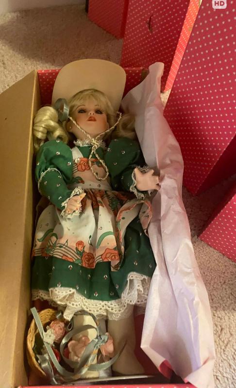 Sale Photo Thumbnail #4