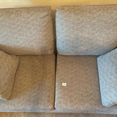 Sale Photo Thumbnail #70