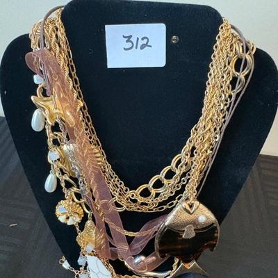 Sale Photo Thumbnail #94